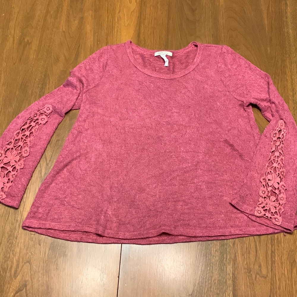 🍓3/$15🍓Juniors top. LARGE
